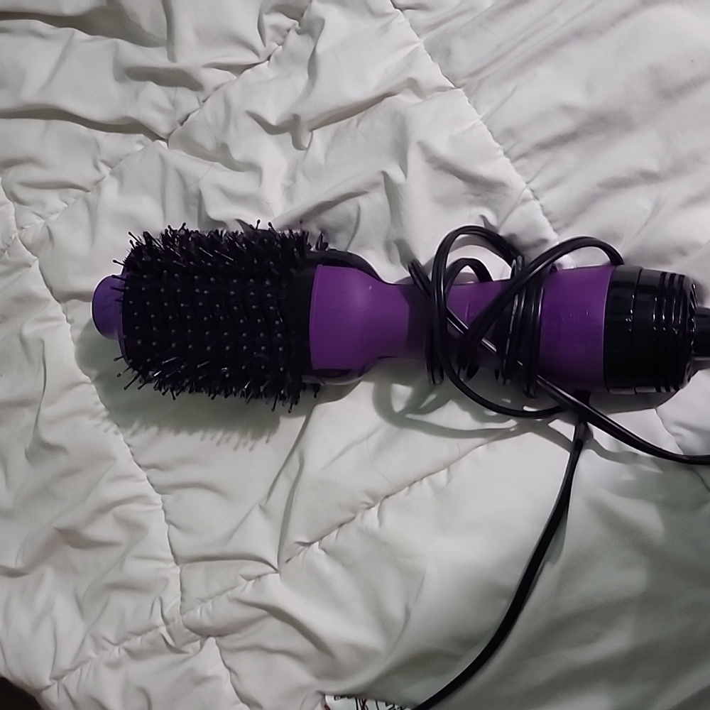 Hair brush blow dryer